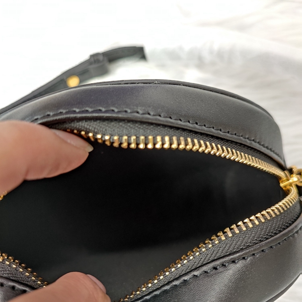 スーパーコピーブランドバッグ着用イメージ
